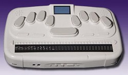 Lnea y teclado braille BrailleSense